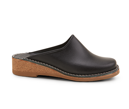 Slippers / Tofflor - Gunilla 911 Svart 911 695 Vegetabiliskt garvat läder | Docksta Sko