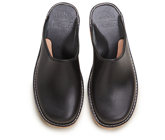 Slippers / Tofflor - Patrik 962 Svart 962 695 Vegetabiliskt garvat läder | Docksta Sko